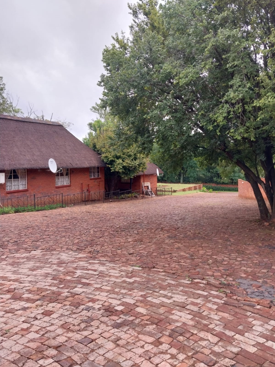 Commercial Property for Sale in Zeerust North West